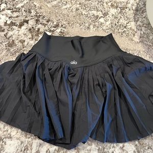 Alo Yoga Women’s Grand Slam Tennis Skirt Black